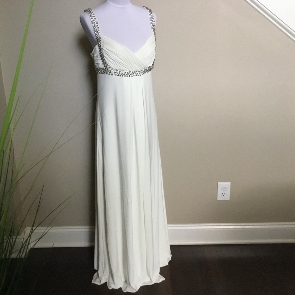 JS BOUTIQUE cream rhinestone prom dress gown 12 L